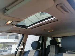  13 رنج روفر فوج Range Rover Vogue محول 2012 للبيع مع الرقم بسعر مغري