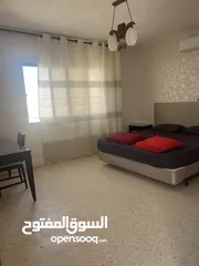  8 شقة مفروشة للأجرة   منطقة طبربور أبو عالية، تشطيب جديد، مع بلكون سطح كامل، عمارة مستقل