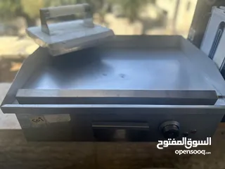  1 عدة ل مطعم صغير او كافتيريا