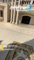  14 شقه مستقله من ضمن فيلا مميزة للايجار مساحع كبيرة و اطلاله مميزة مكان مميز وهادئ للسكن