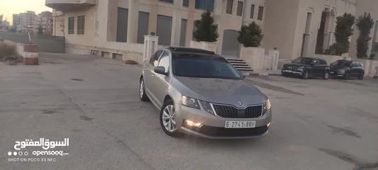  4 سكودا اوكتافيا بنوراما بحالة الشركة  اتومتيك ماتور (1400بنزين )2018