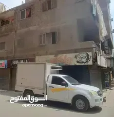  5 بيت للبيع في شبرا الخيمه اول شارع خالد بن الوليد دقيقتين من مترو شبرا الخيمه