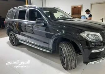  2 Mercedes-Benz  GL-500  4Matic  4.6L  V8  123,000 KMS  GCC  2016