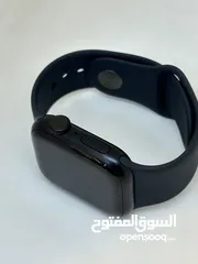  9 Apple Watch s8 41mm شبه جديد