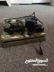  1 بلايستيشن 4 سبيشل اديشين مع 2 كنترول و سلك التشغيل للبلايستيشن