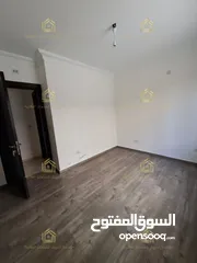  9 شقة فاخرة سوبر ديلوكس في أرقى ضاحية الأمير راشد أرضي مع ترس واسع