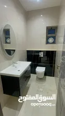  13 شقة سكنية جديد فاهره للبيع