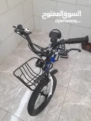 4 بسكليت اطفال