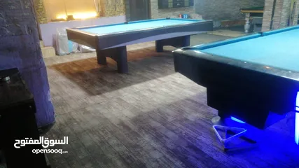  3 طاوله بلياردو اجنبيه تركيا رخام اسود 9 قدم بحاله ممتازه معها طابات و4 اساتيك