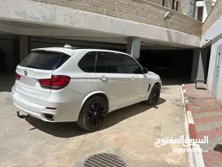  4 فل مسكر للبيع  في مجال في السعرBMW X5 D25 2000cc 220hp