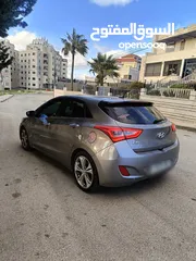  6 هنداي i30  فل ملغمة