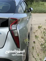  6 Toyota Pruis 2017 بريوس ليثيوم