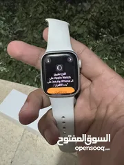  2 Apple watch series 8