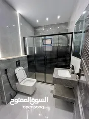  12 شقة ارضية مع مدخل خاص و ترس في البنيات قرب مدارس الحصاد