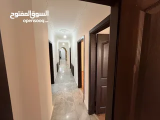  18 شقة 230م (4 غرف نوم + 3 حمامات + غرفة خادمة) من المالك مباشرة في منطقة طبربور حي الخزنة