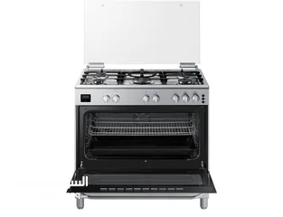  6 Samsung Cooker with Over - Brand New- Used only for 10 months