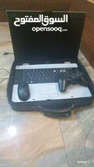  1 لابتوب و فاره و يد بلايستيشن للبيع بسعر حرق