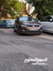  1 سيارة بسعر حرق حرق علكاش، بولو ألماني لون مميز متور 1200 توربو بنزين جير عادي، السيارة شركة
