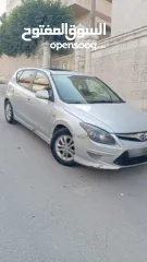  4 هيونداي i30 2011