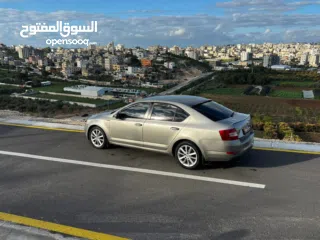  12 سكودا اوكتافيا 2015