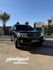  8 لاندكروزر مديل 2014 للبيع