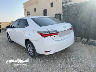  3 تايوتا كورولا 2018