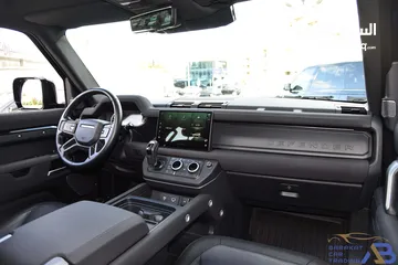  26 لاند روفر ديفندر بنزين بلاك ايديشن 2023 Land Rover Defender 110 P400 X-Dynamic SE Black Edition