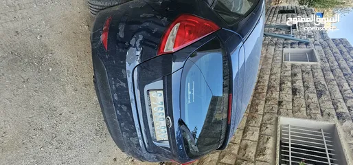  3 فورد فيستا للبيع