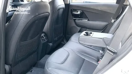  17 2022 كيا نيرو كهرباء وارد كوري بطارية كبيرة ممشى قليل جدا فحص كامل ولا ملاحظة عداد مطابق للكارسير