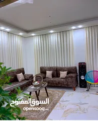  13 شاليه للايجار