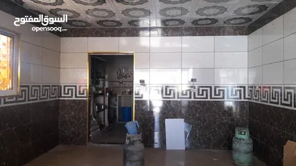  22 مطعم  بكامل تجهيزاته للبيع مع المحل .. الموقع المفرق