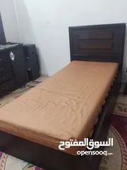  6 غرفه نوم مجوز + غرفه نوم مفرد مستعمل للبيع