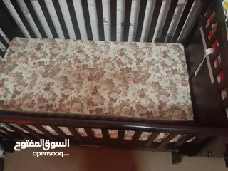  3 سرير اطفال مميزه جدا  للبيع