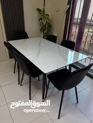  6 طاولة سفرة رخامية فاخرة الطاولة اللي بتجمع بين الأناقة و المتانة و الراحة! مع 4 كراسي و 6 كراسي