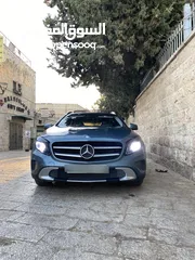  4 Mercedes-Benz Gla 250 4matic