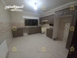  7 شقة فارغة للايجار في خلدا 200 متر