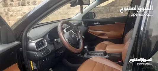  6 كيا سورينتو المميزة