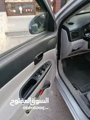  13 هيونداي فيرنا / أكسنت نظيفة جدا موديل 2007  للبيع