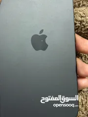  3 iPhone 15 جهاز