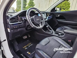  22 نيرو هايبرد 2022 Plug-in اعلى صنف مع فتحه فحص كامل كلين تايتل بسعر مغري جدا