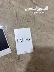  8 البوم بلاكبينك ليسا(LALISA) بحالة جديدة مع بوستر من جهتين وفوتوكارد اصلية  وبوستكارد وphoto book