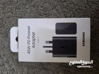  3 SAMSUNG GALAXY S25 ULTRA 1 TERA + ORIGINAL COVER + 45 WATT SAMSUNG CHARGER + SCREEN PROTECTOR