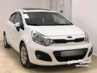  7 كيا  برايد على الكاش 33000.  2013 ترخيص 2013  جير عادي  محرك ديزل 1400cc turbo  فل اضافات  فتحه س