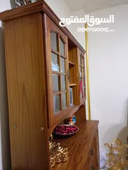  3 بوفيه شبه جديده قطعتين للبيع