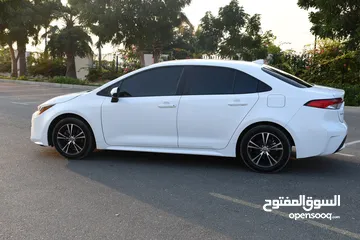  4 Toyota-Corolla 2021 (White colour, Camera, USB, Cruise) Daily, Weekly and Monthly Rental available