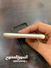  1 ايفون 11 وكاله مغير شاشة فقط gx  128 جيجا بطاريه 76  150د