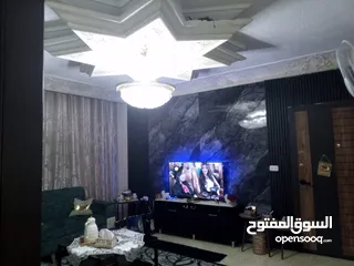  5 شَقًهّ لُلُبُيّعّ