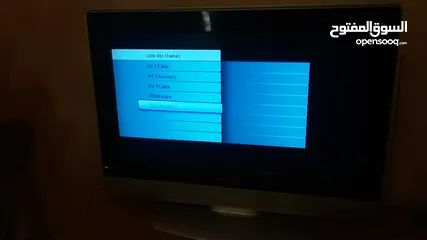  5 شاشة تلفزيون فيلبس 26 بوصة LCD بدها صيانه للبيع