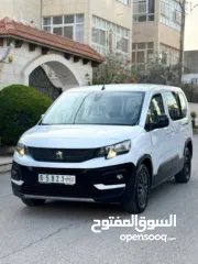  13 بيجو رفتر 2022