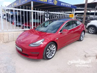  2 Tesla Model 3 Long Range 2018